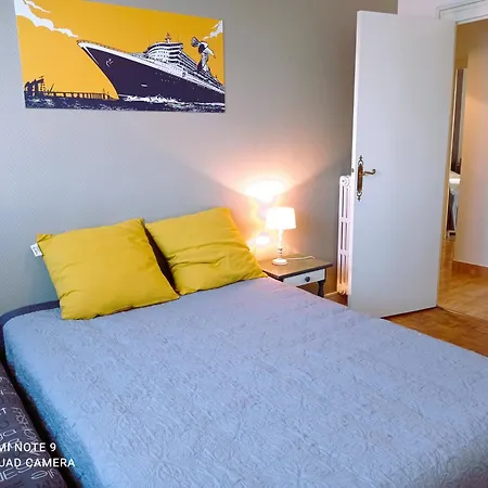 Appartement De 3 Chambres Face A La Mer Saint-Nazaire  Extérieur photo